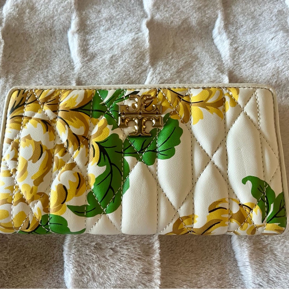 Quilted Tory Burch Floral Wallet